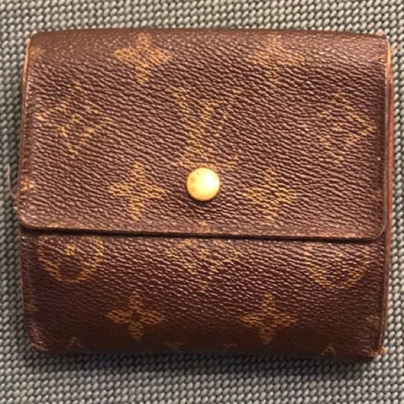 Louis Vuitton Handbags - Authentic Louis Vuitton Wallet